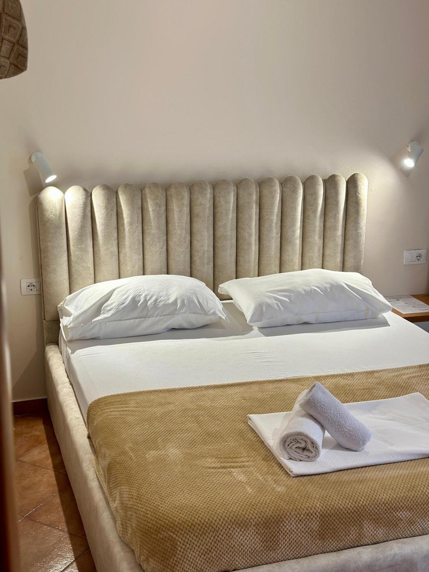 Anel Suites Vlorë Exterior foto