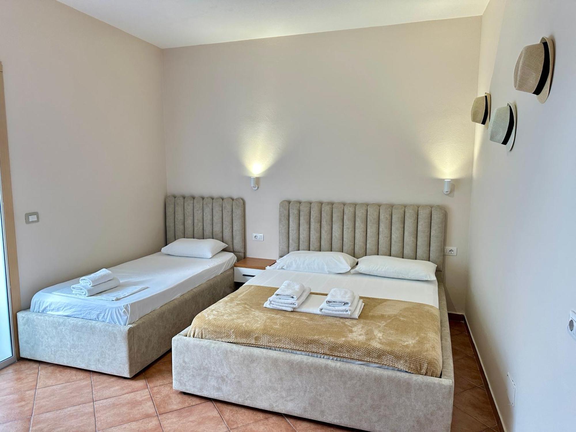 Anel Suites Vlorë Exterior foto